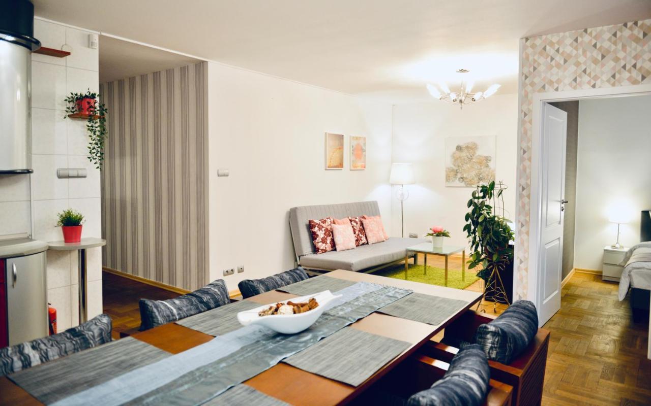 JessApart Hotel - Babka Tower Варшава Екстериор снимка