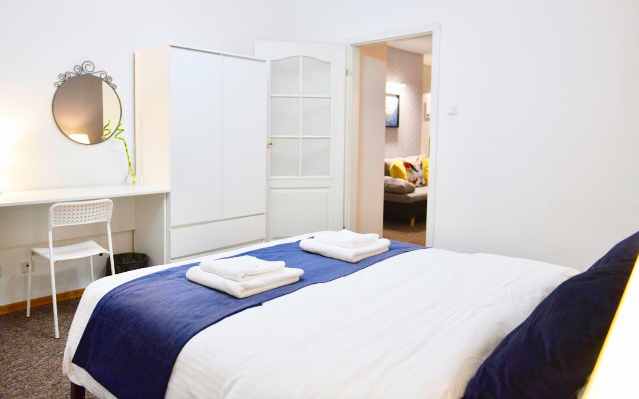 JessApart Hotel - Babka Tower Варшава Екстериор снимка