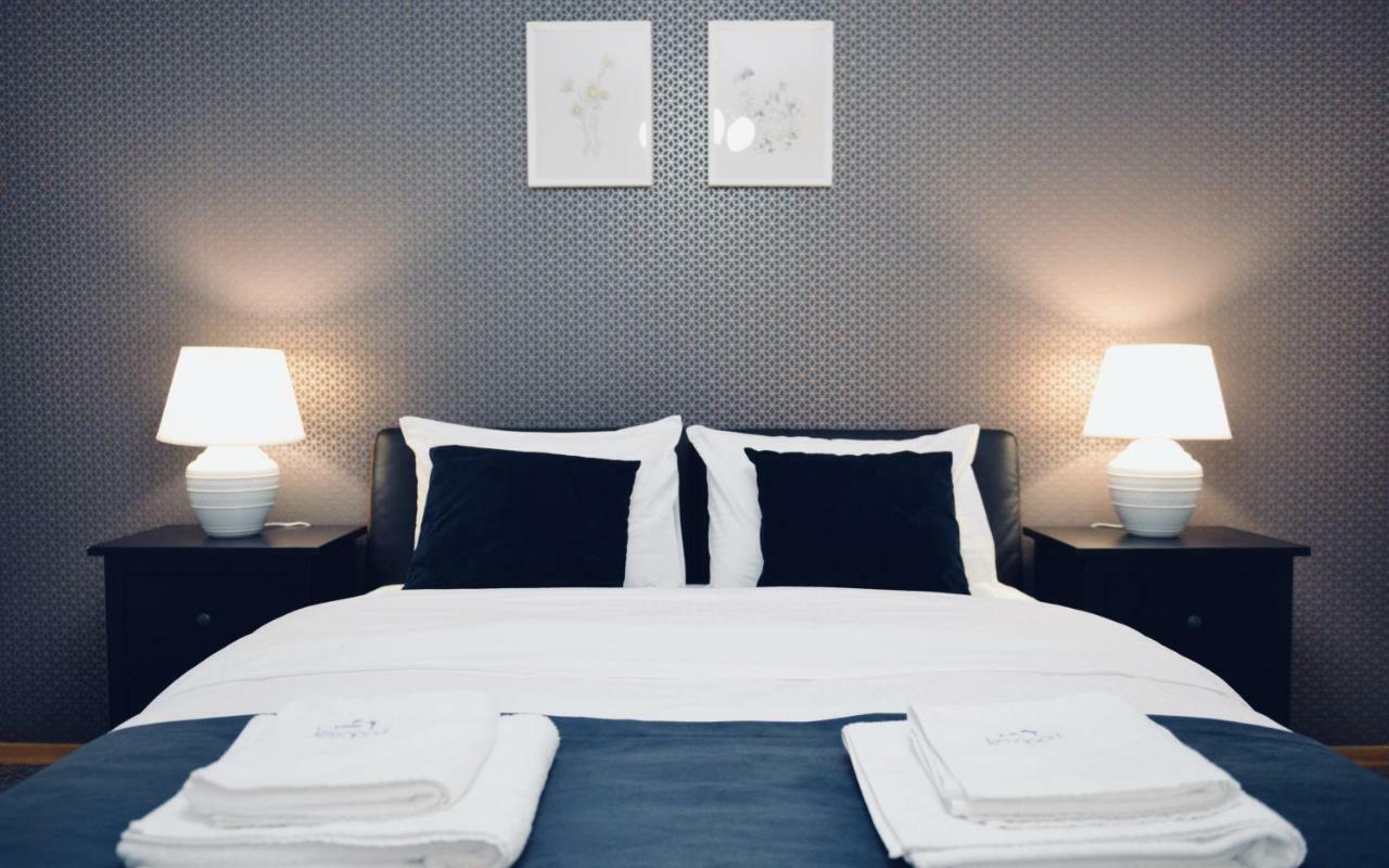 JessApart Hotel - Babka Tower Варшава Екстериор снимка